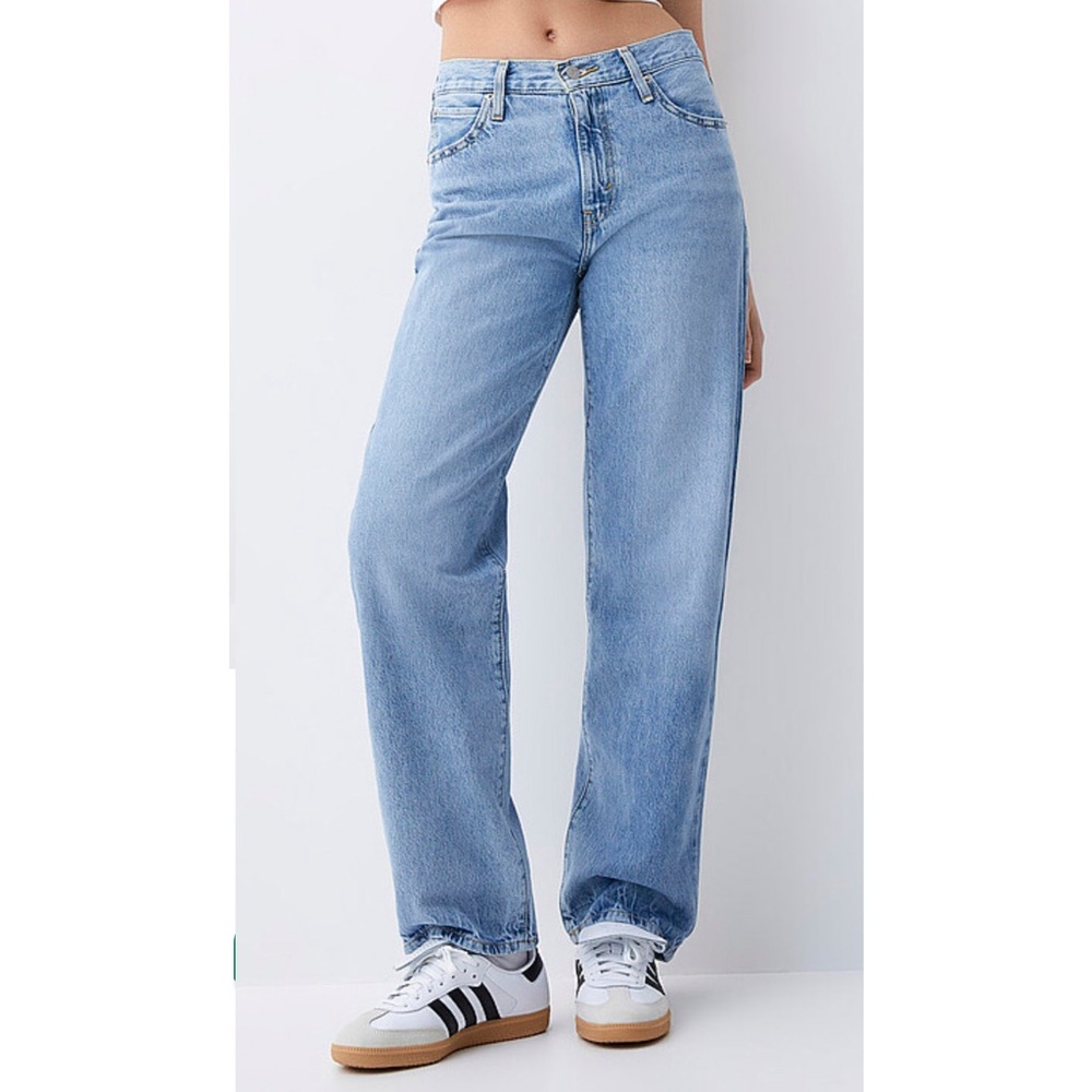 Levi’s 94 Baggy Straight Leg Light Wash Jeans